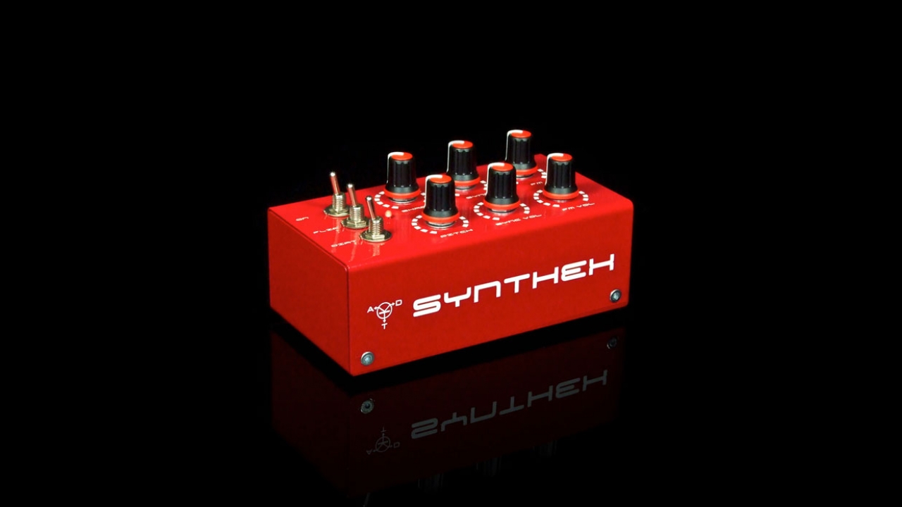 Synthesizers / Synthex